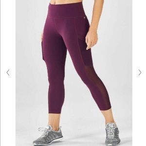 Fabletics Mila Pocket Capri